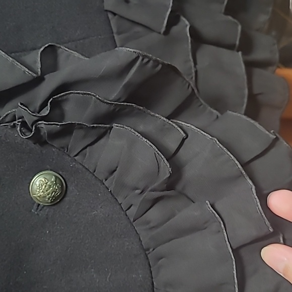 Frill Jacket - Picture 6 of 9